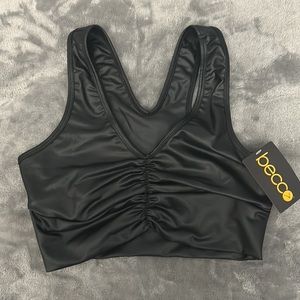 NEW WITH TAGS Becco Women's High-Gloss Black Sports Bra Faux Leather Sz Large